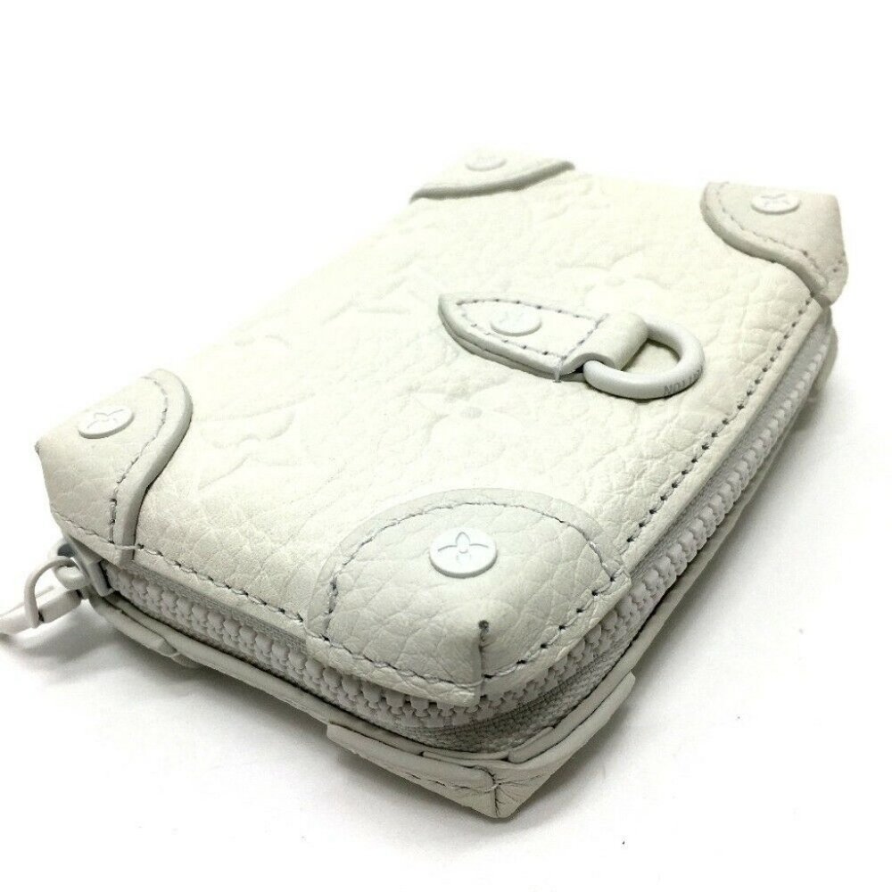UNUSED LOUIS VUITTON M80209 Monogram LV Wallet - Picture 4 of 10